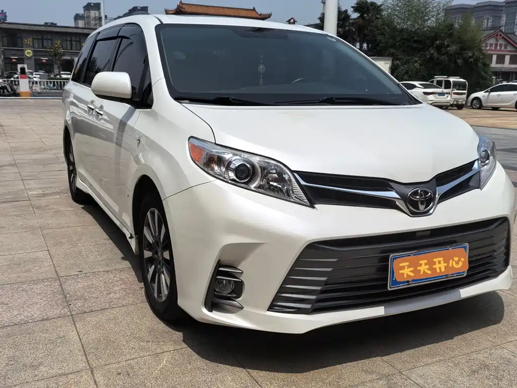 Toyota Sienna 2020 3.5L