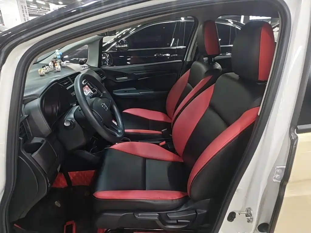 Honda Fit — миниатюра 15