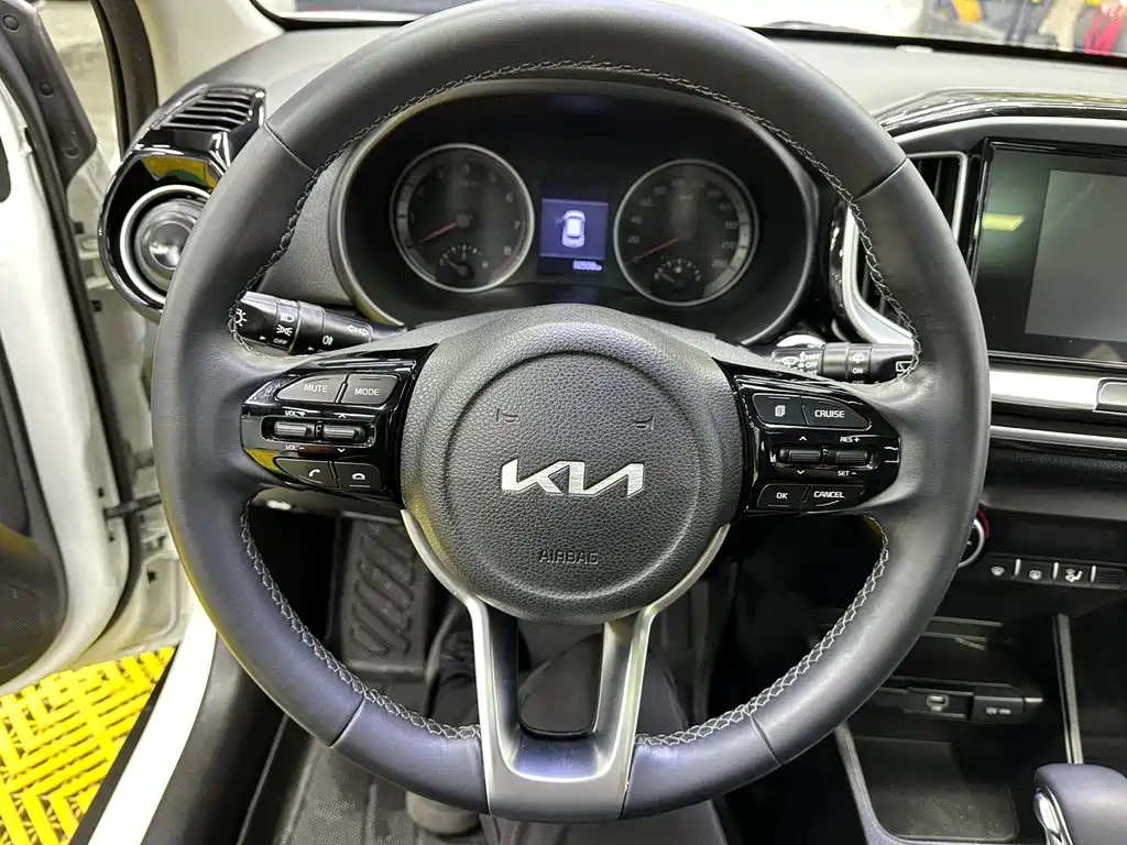 Kia KX1 — миниатюра 10