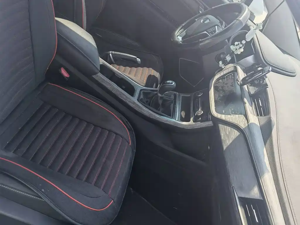 Geely Emgrand GS — миниатюра 13