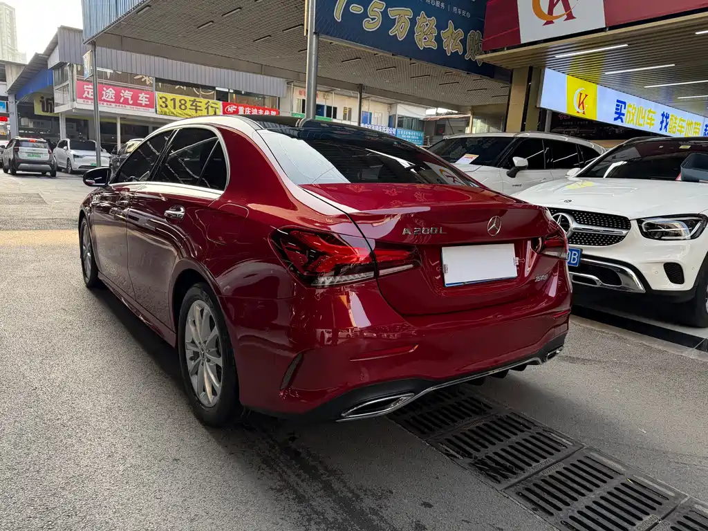 MERCEDES-BENZ A CLASS