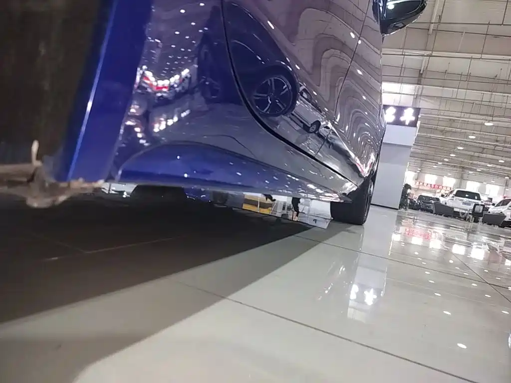 Jaguar XE — миниатюра 21