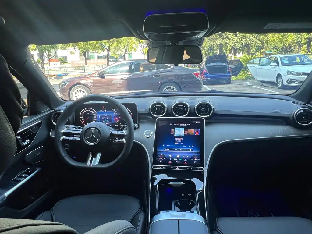 MERCEDES-BENZ C CLASS