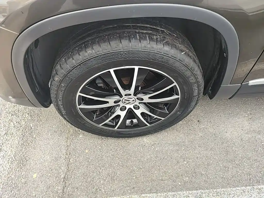 Volkswagen Tiguan — миниатюра 23