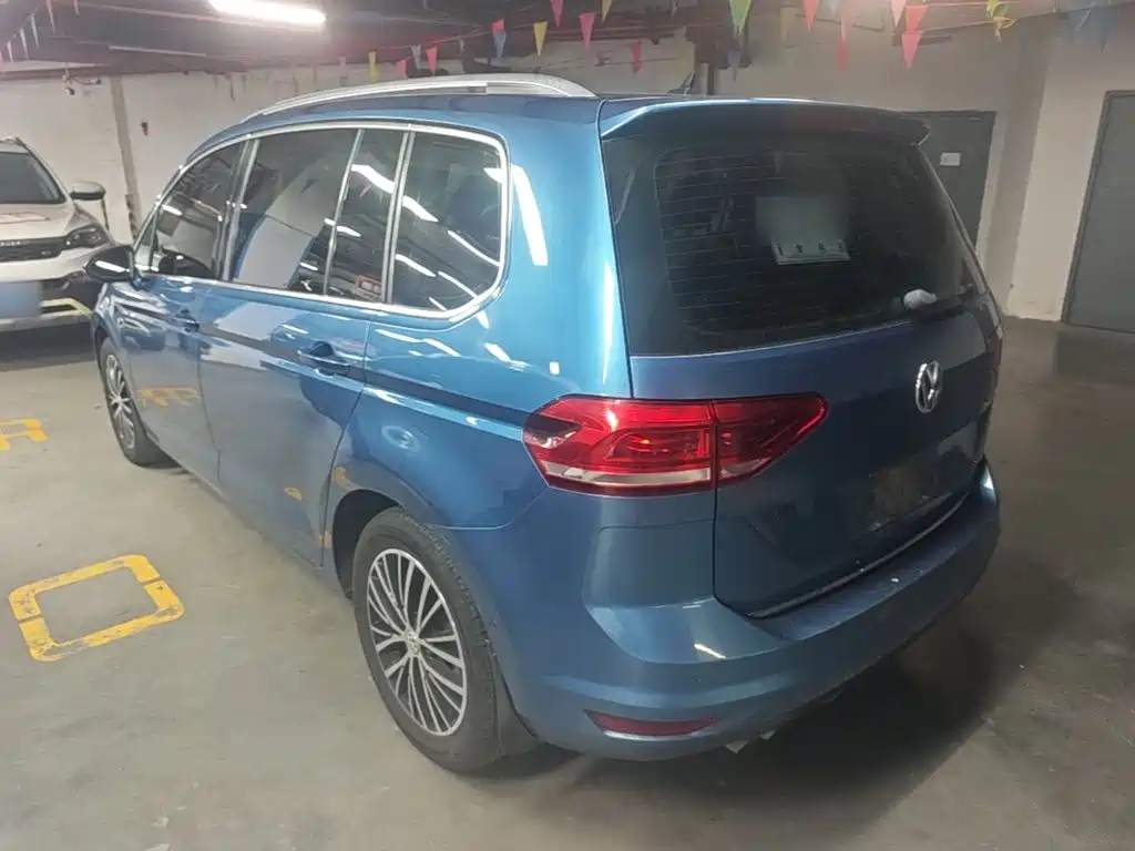 Volkswagen Touran — миниатюра 5