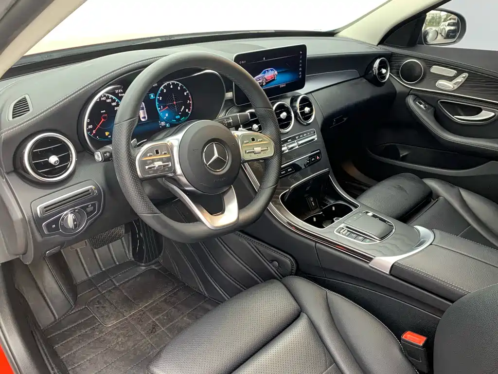 Mercedes-Benz C-Class — миниатюра 14
