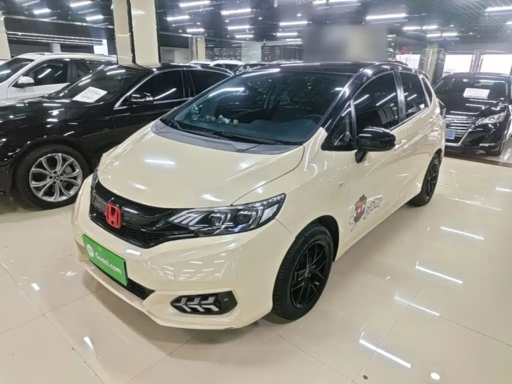 Honda Fit — миниатюра 2