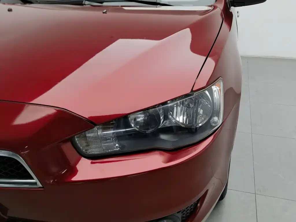 Mitsubishi Lancer EX — миниатюра 7