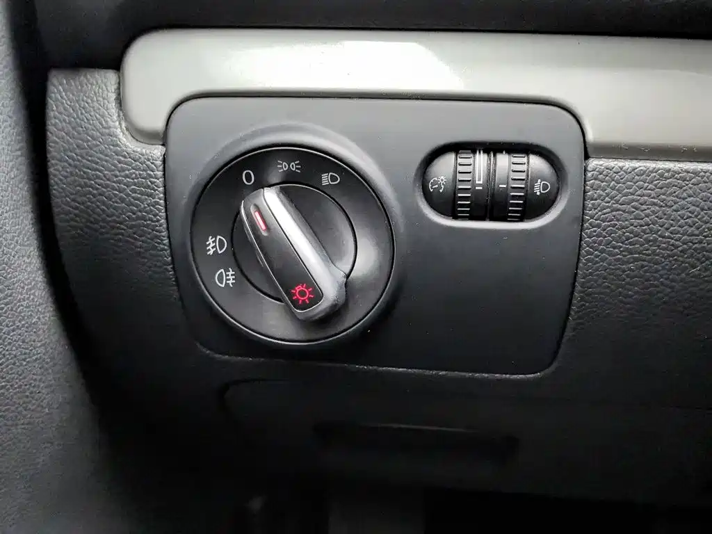 Volkswagen Golf — миниатюра 21