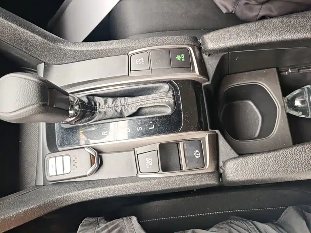 Honda Civic — миниатюра 14