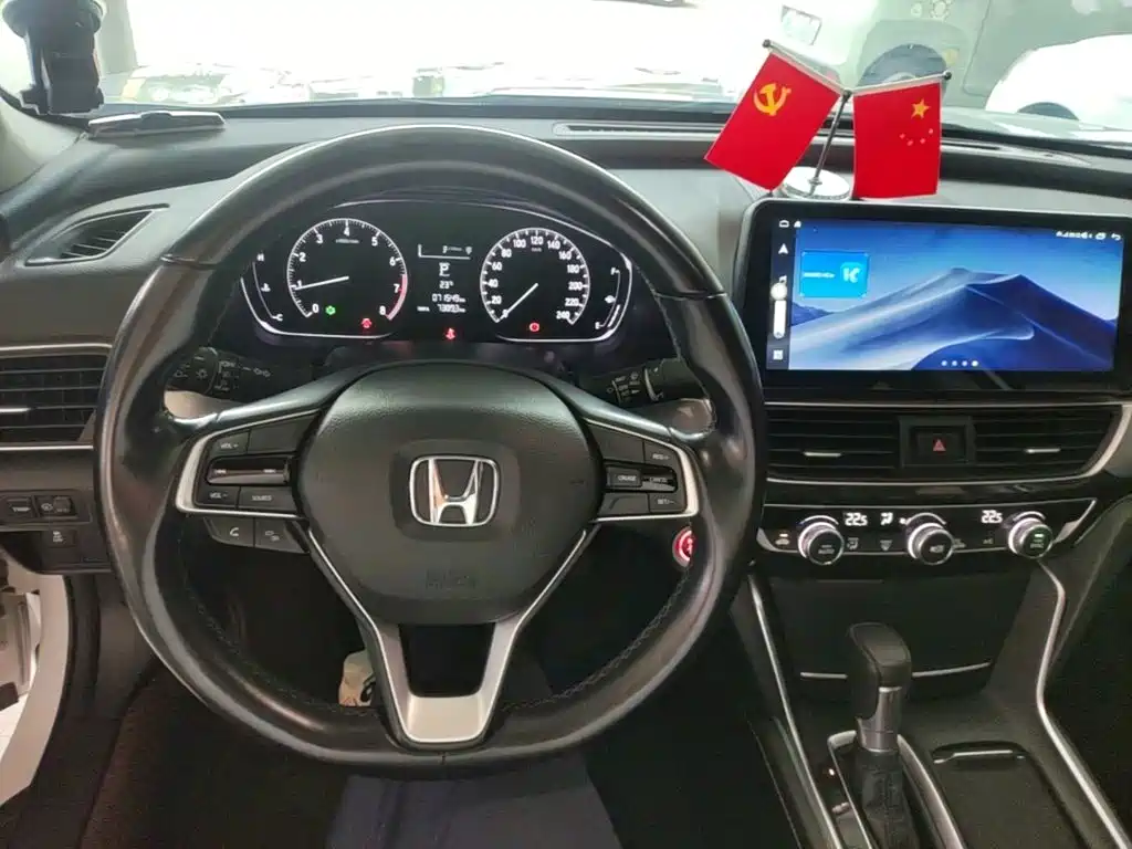 Honda Inspire — миниатюра 10