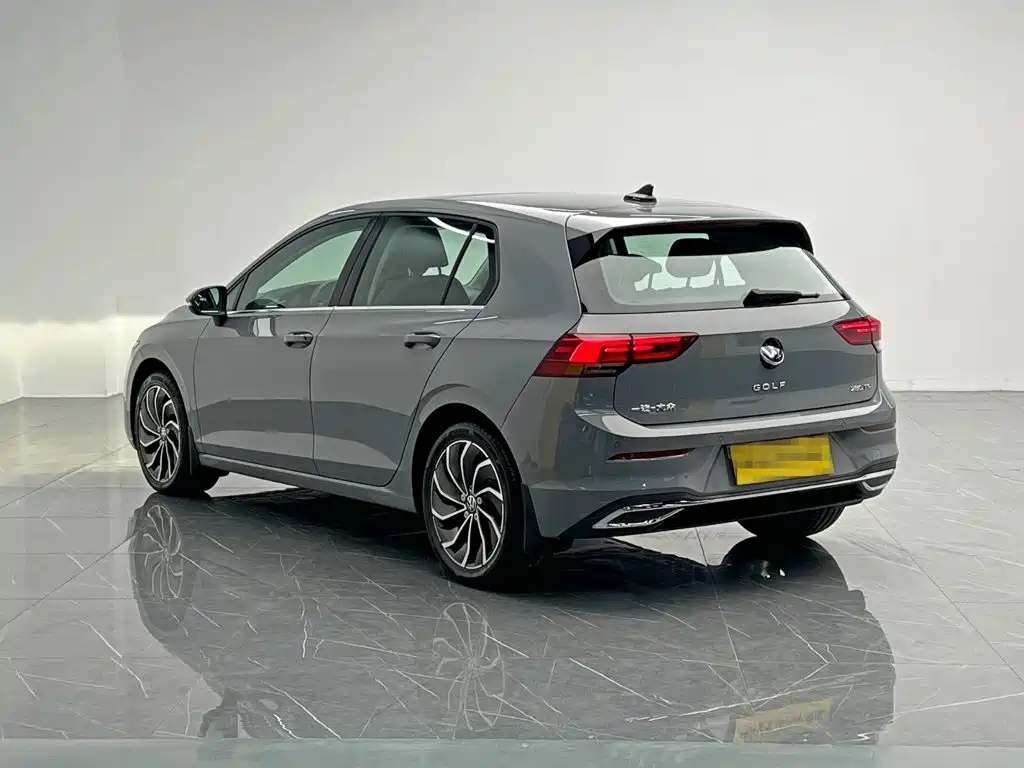 Volkswagen Golf — миниатюра 4