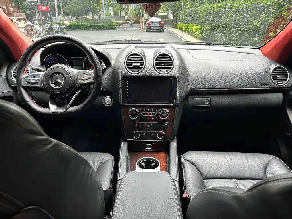 Mercedes-Benz GL-Class — миниатюра 15