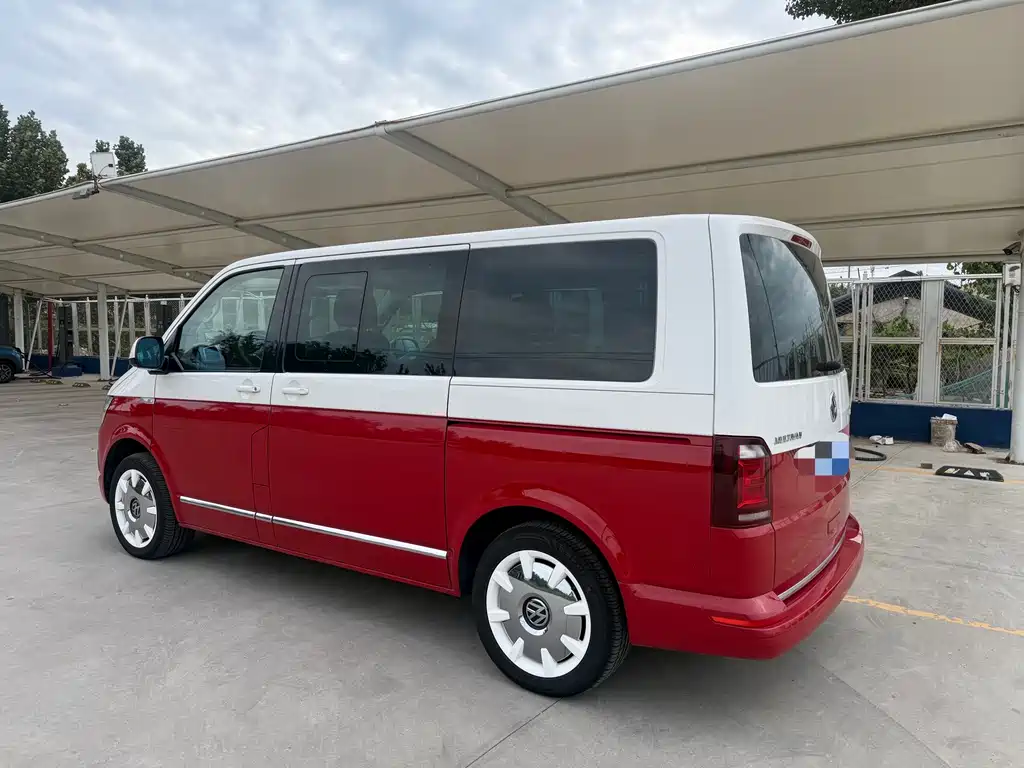 Volkswagen Multivan — миниатюра 3