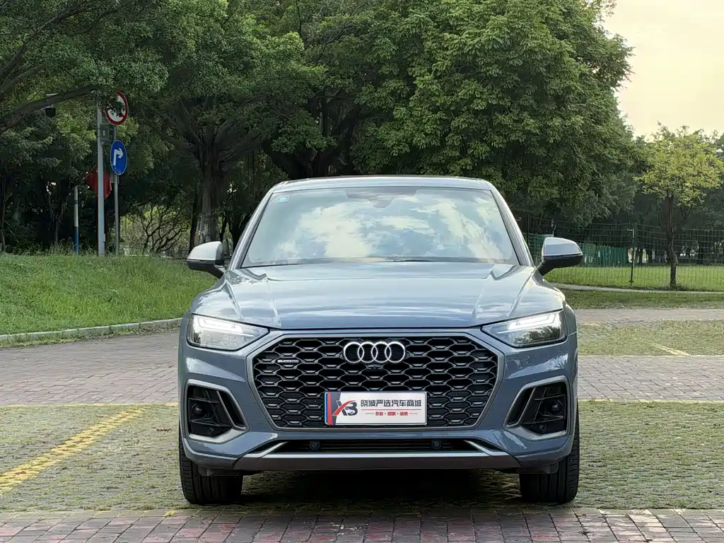 Audi Q5L Sportback — миниатюра 2
