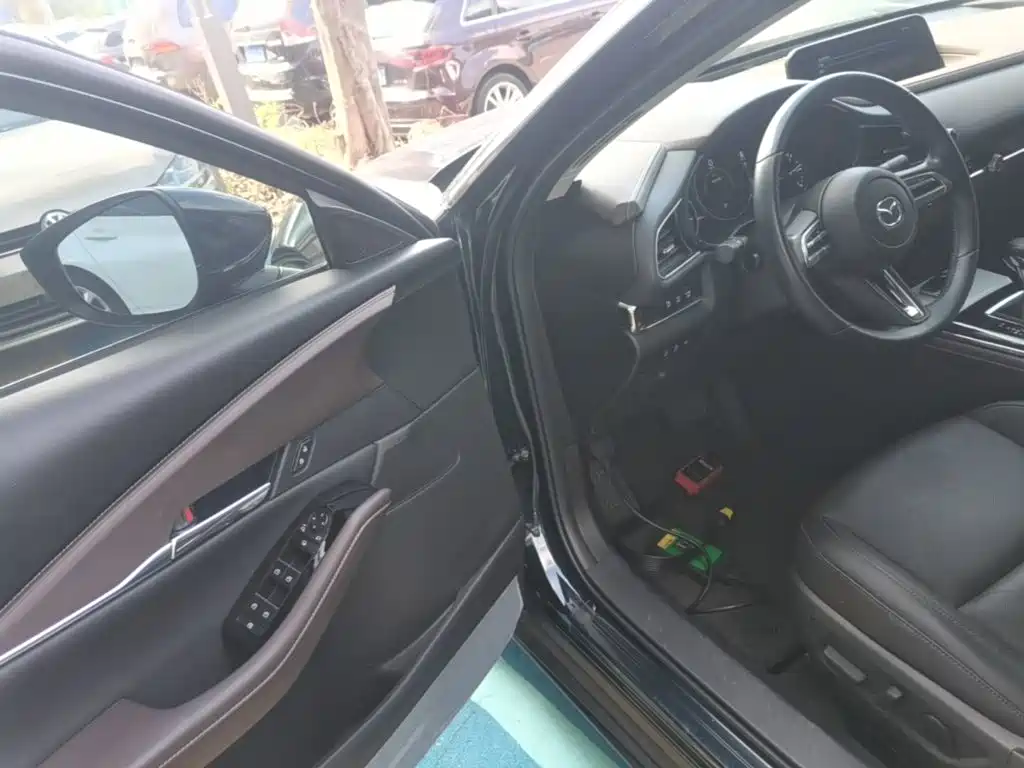 Mazda CX-30 — миниатюра 16
