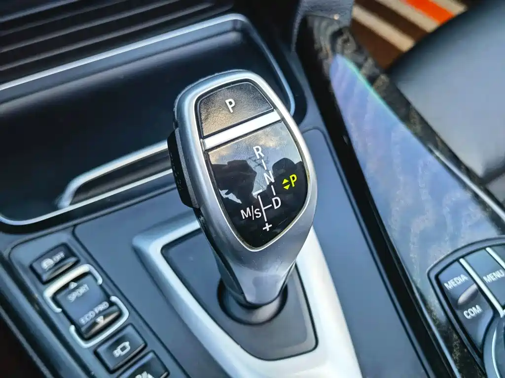 BMW 4 Series — миниатюра 13