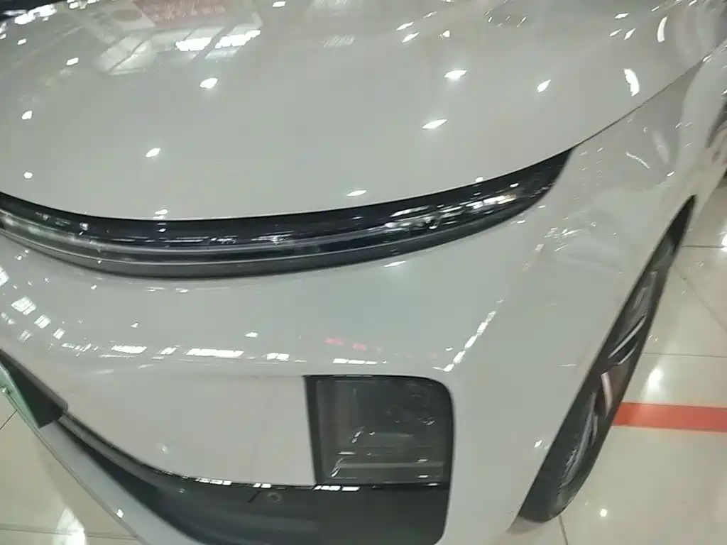 Li Auto Li L6 — миниатюра 24