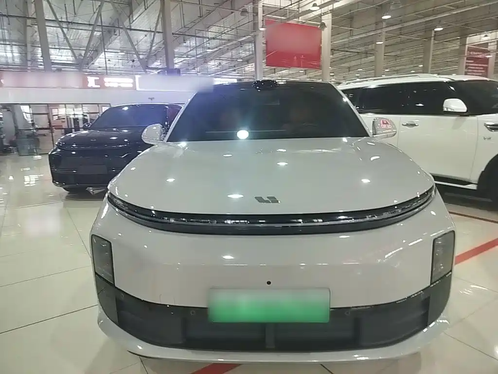 Li Auto Li L6 — миниатюра 3