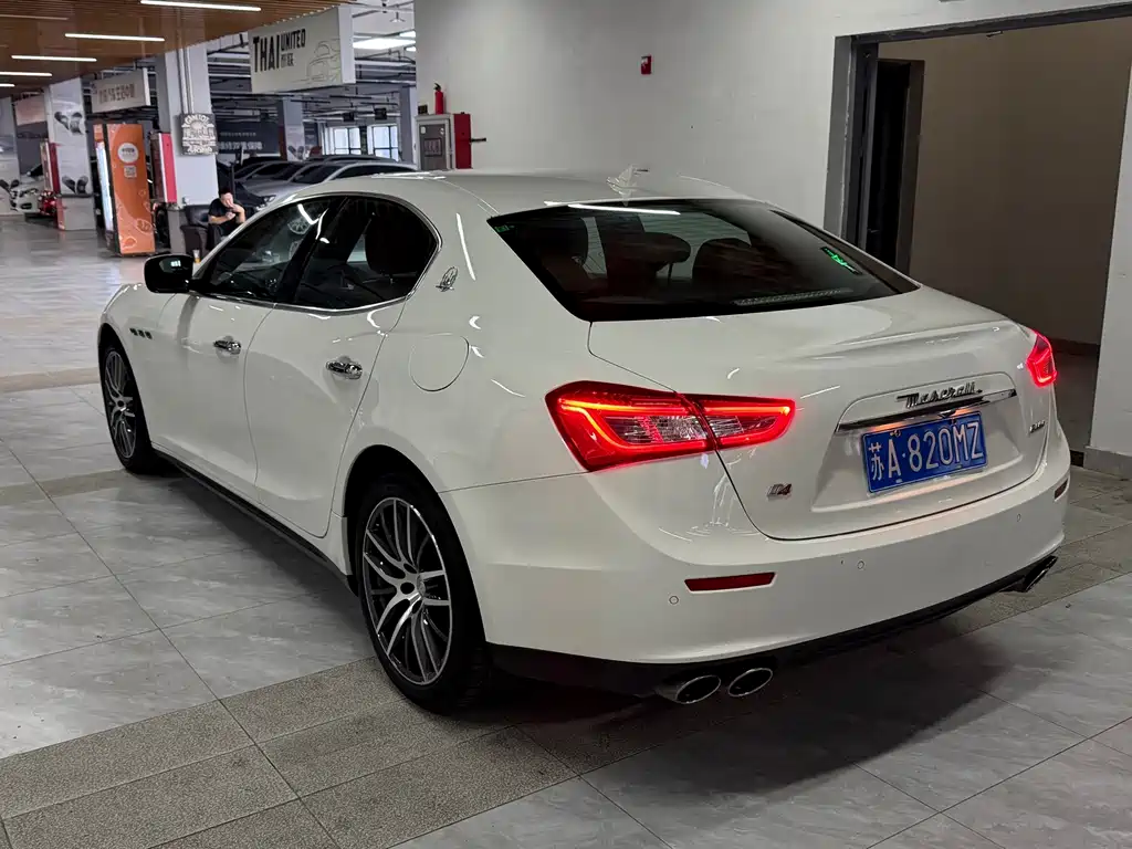 Maserati Ghibli — миниатюра 8
