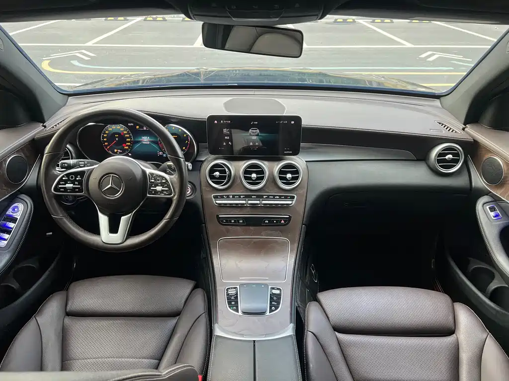 Mercedes-Benz GLC 2020 GLC 260 L 4MATIC Luxury