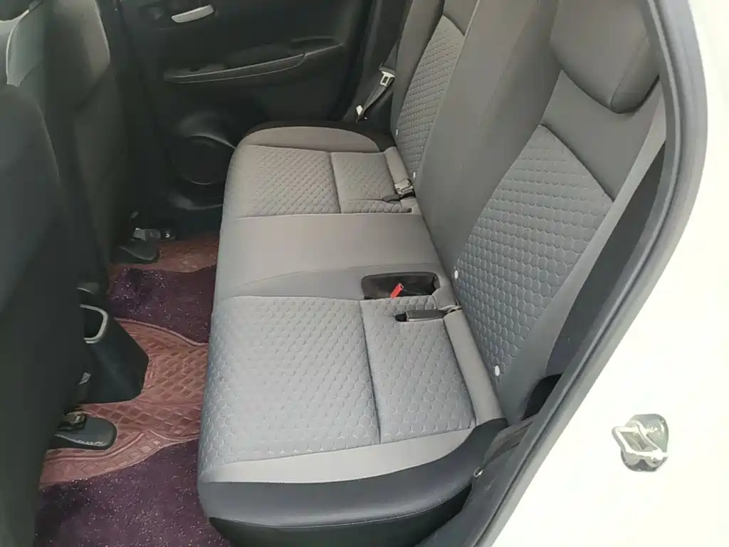 Honda Fit — миниатюра 17