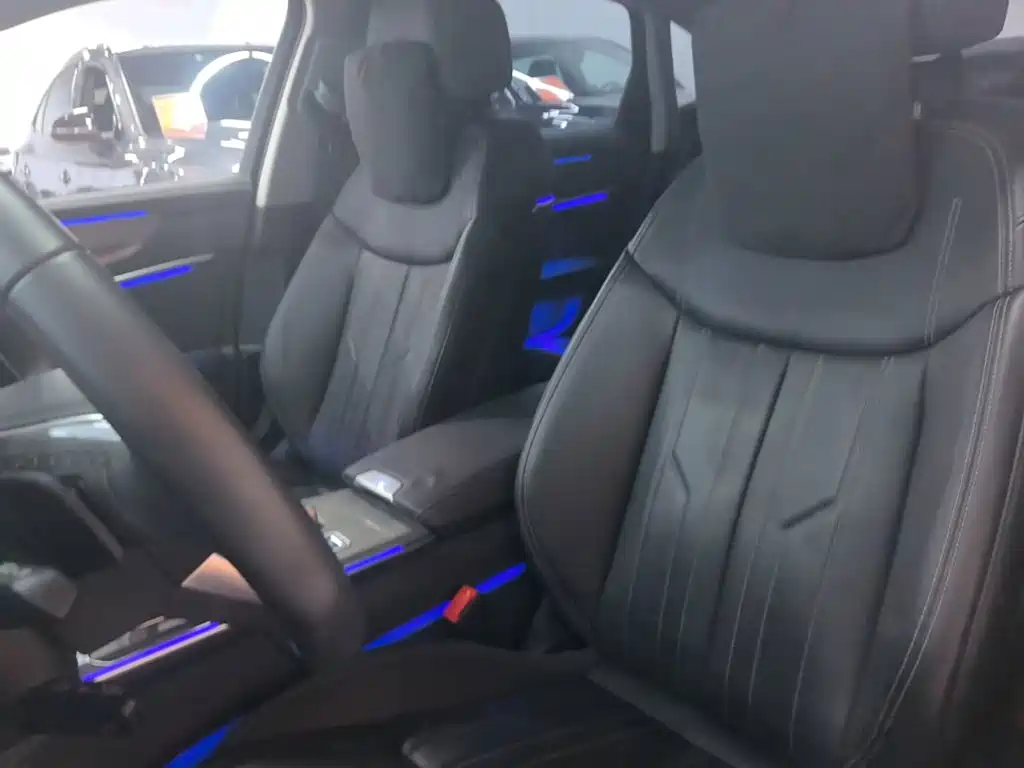 Audi A6L — миниатюра 15