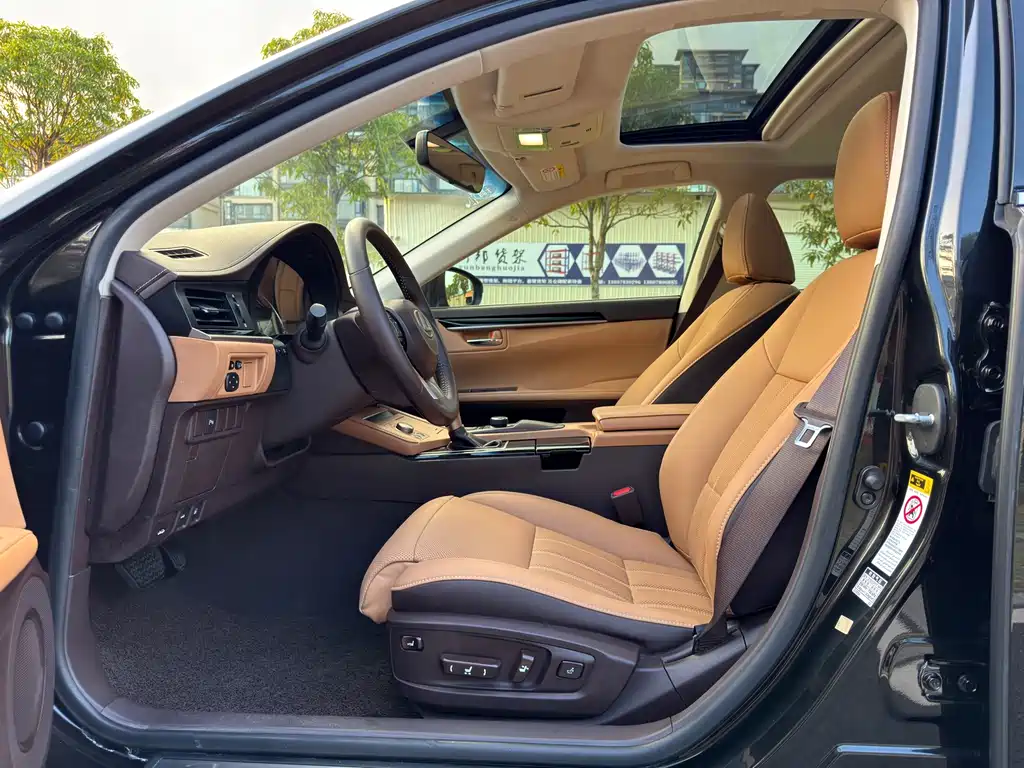 Lexus ES — миниатюра 59