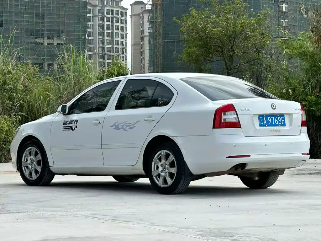 Skoda Octavia — миниатюра 4