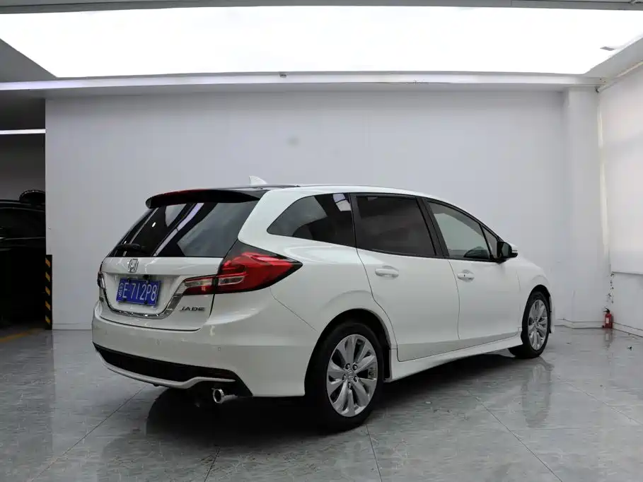 Honda Jade — миниатюра 17