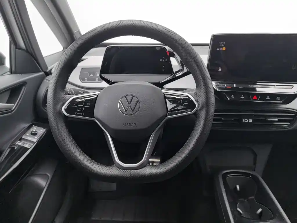Volkswagen ID.3 — миниатюра 11