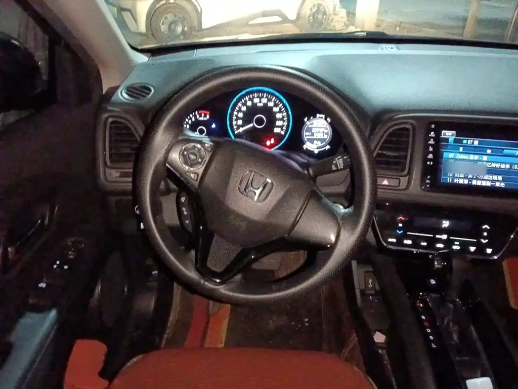 Honda Vezel — миниатюра 6