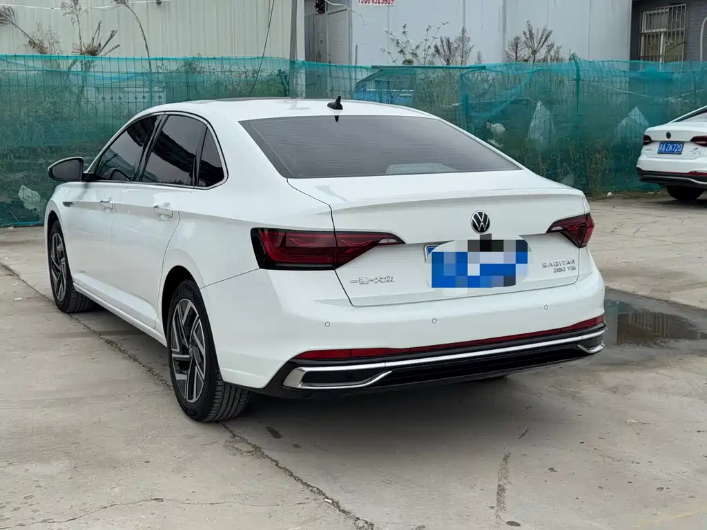 Volkswagen Sagitar — миниатюра 10