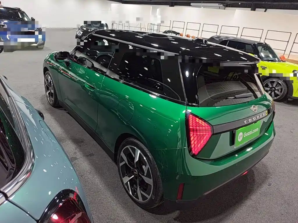 MINI MINI COOPER EV — миниатюра 5