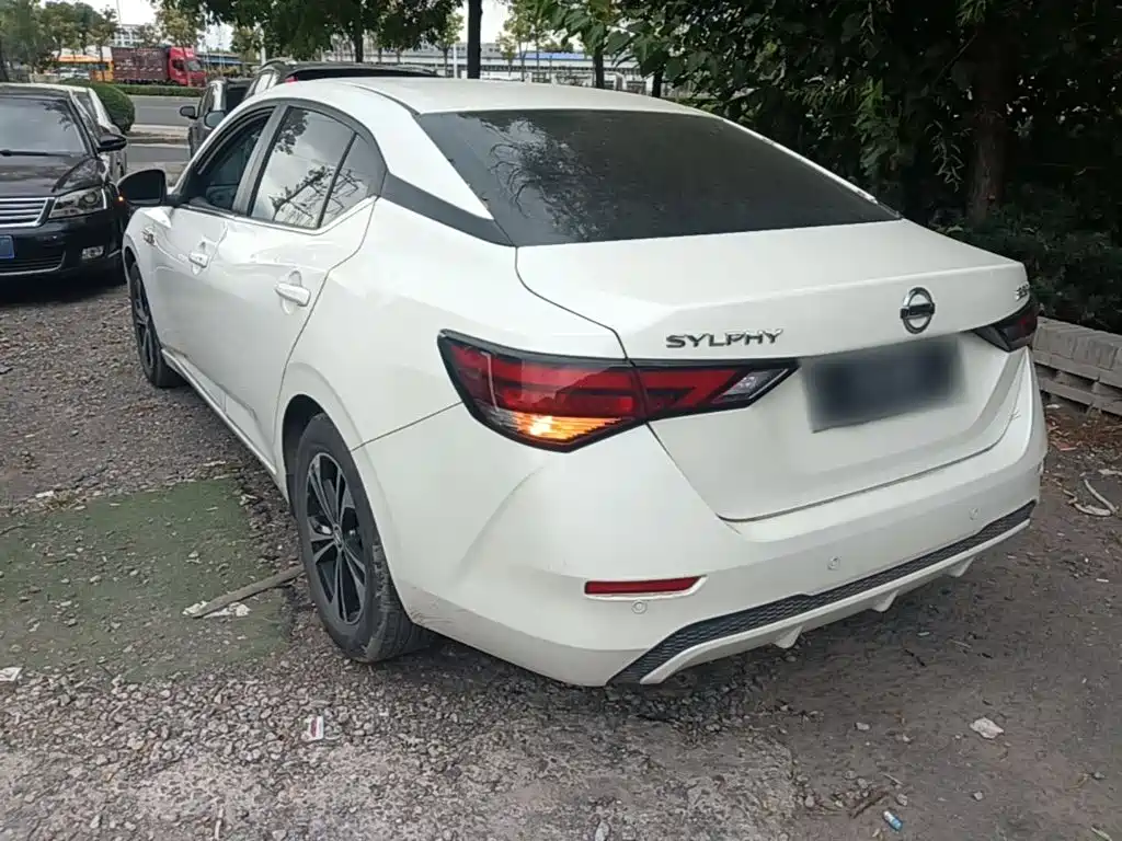 Nissan Sylphy — миниатюра 5