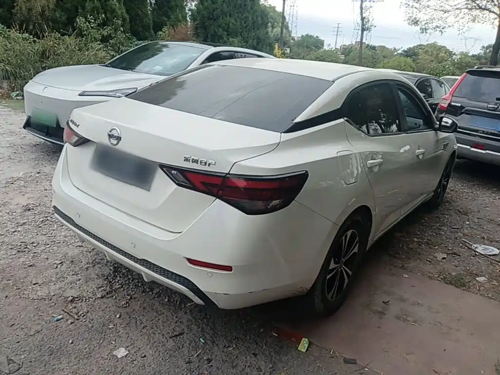 Nissan Sylphy — миниатюра 7