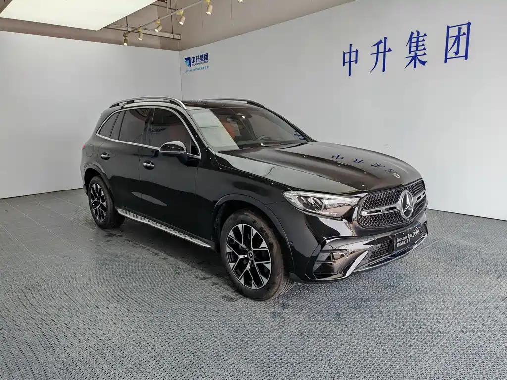 Mercedes-Benz GLC 2024 GLC 260 L 4MATIC Luxury 5 мест