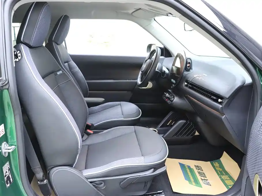 MINI ELECTRIC  COOPER