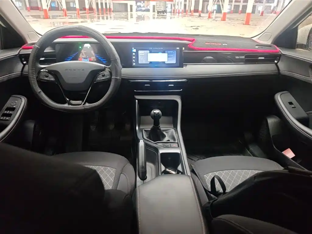 Roewe i5 2023 1.5L MT