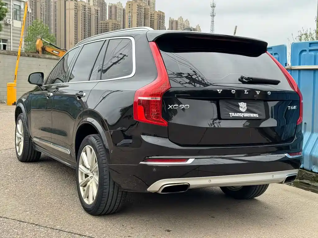 Volvo XC90 — миниатюра 7