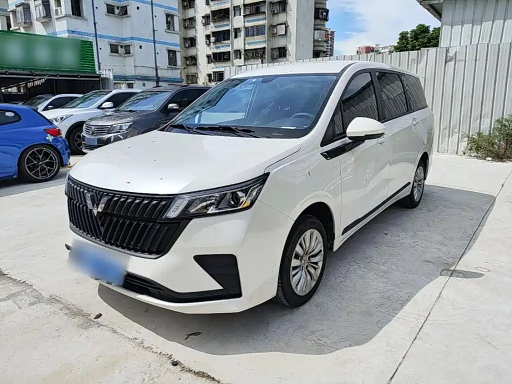 Wuling Jiachen 2022 1.5L MT Elite