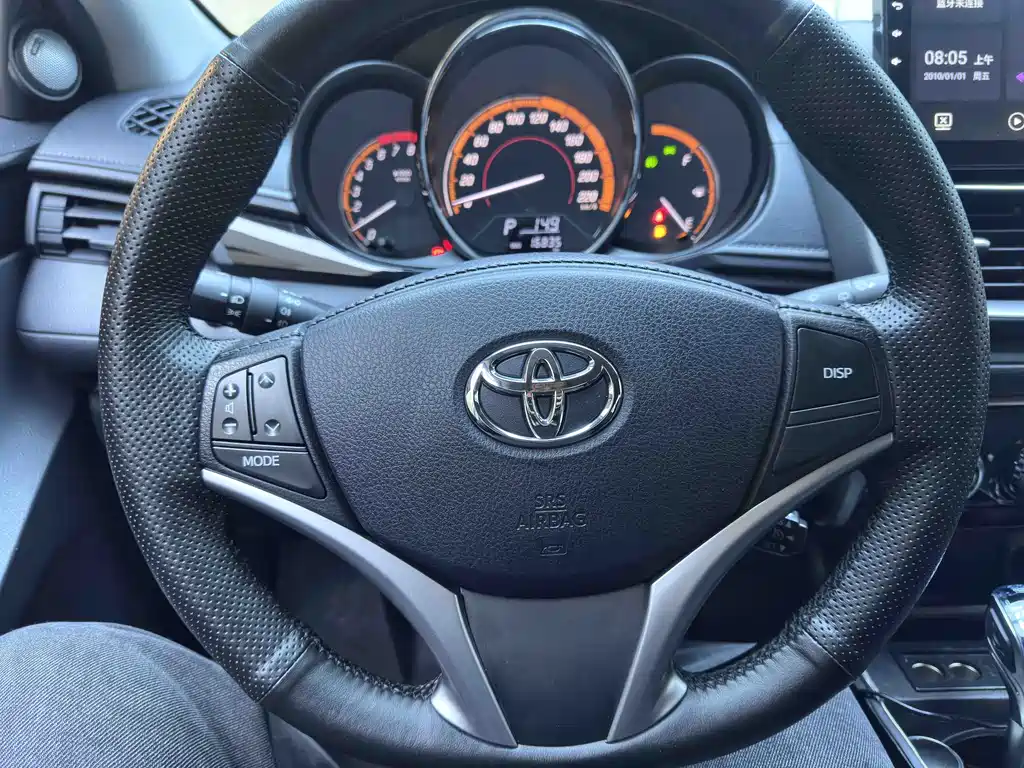 TOYOTA YARIS L ZHIXUAN
