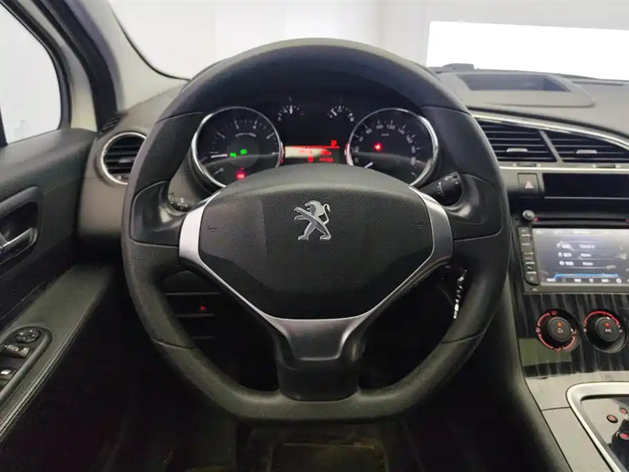 Peugeot 3008 1.6THP Auto Classic Edition, фото 15