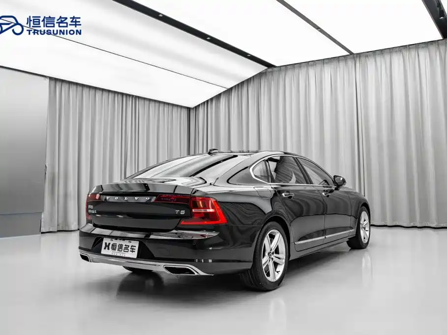 Volvo S90 — миниатюра 5