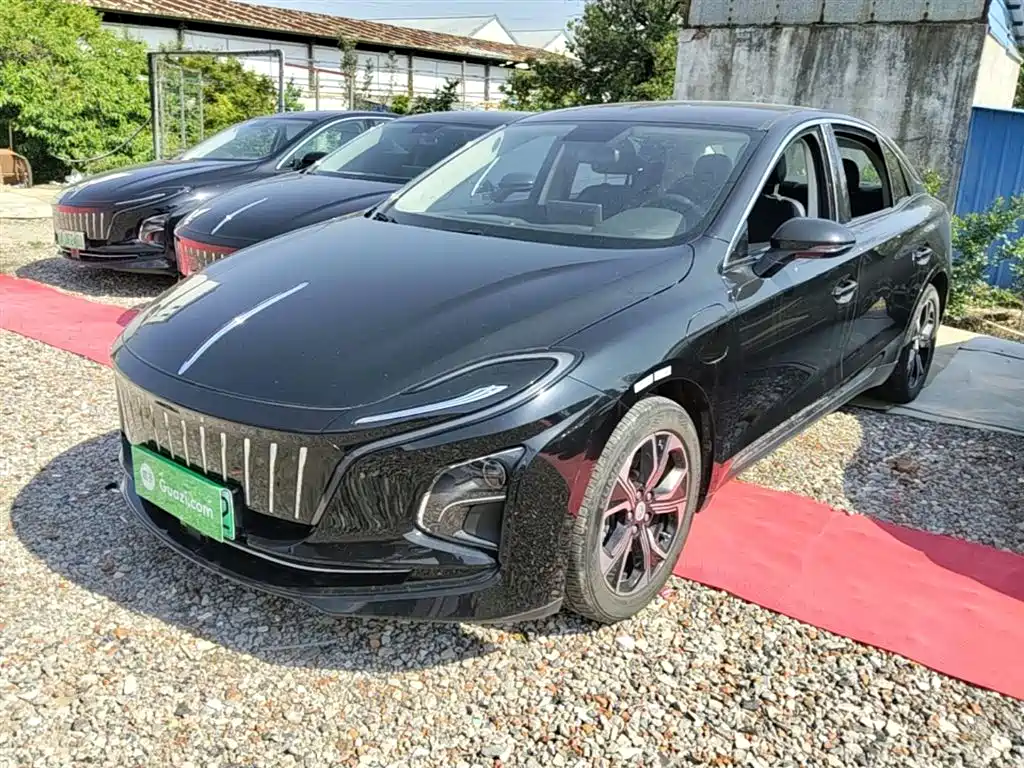 Hongqi Hongqi E-QM5 2023