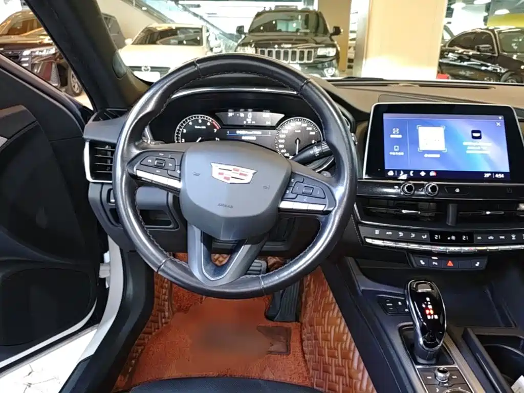 Cadillac CT5 — миниатюра 11