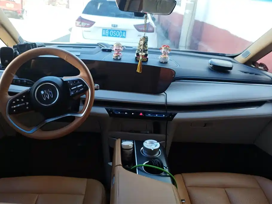 BUICK GL8 NEW ENERGY