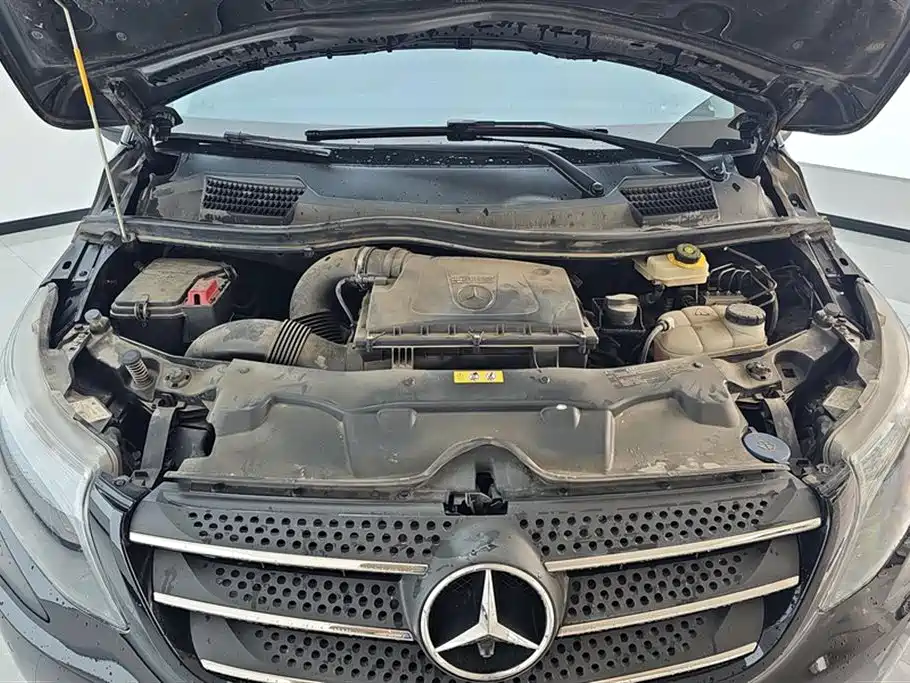 Mercedes-Benz Vito 2020 2.0T Elite 7 мест