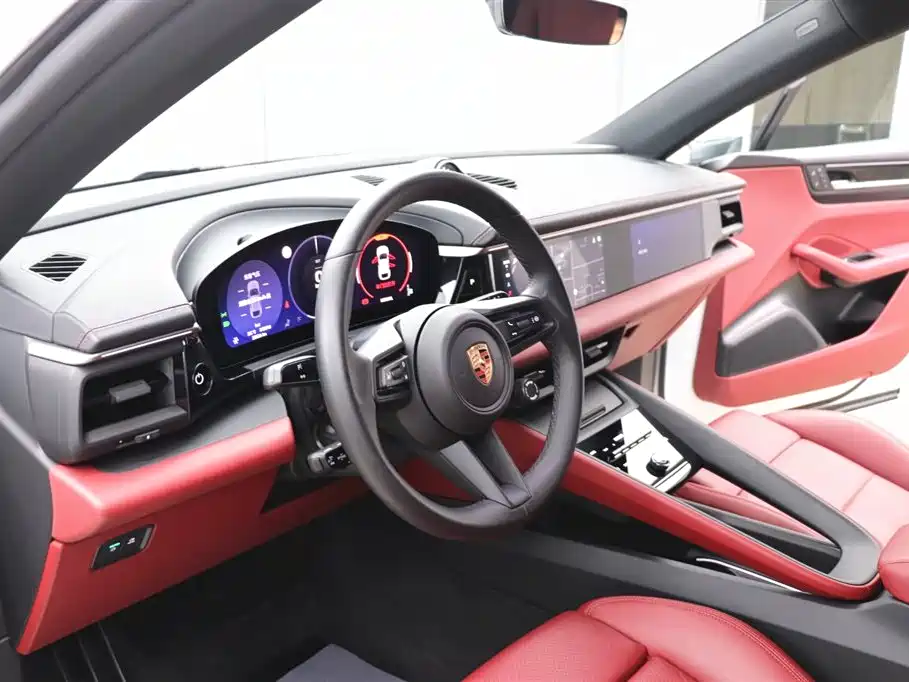 PORSCHE MACAN NEW ENERGY