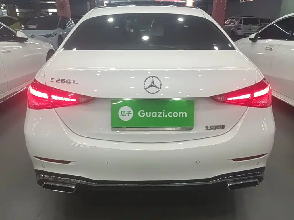 Mercedes-Benz C-Class — миниатюра 6